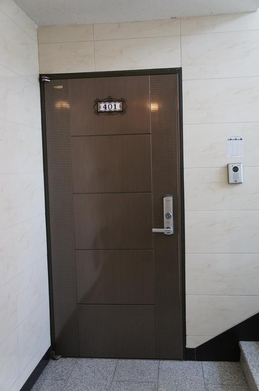 Denis'S House Hotel Seoul Bagian luar foto